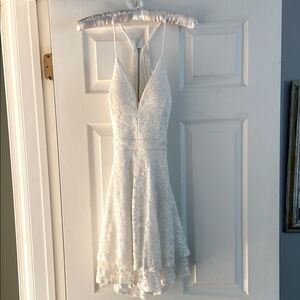 White Lace V-Neck Rehearsal Dinner Bridal Shower Bachlorette Dress Size S